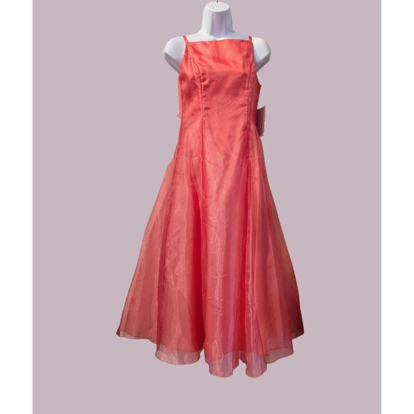 NWT Jessica McClintock Girls formal dress with sheer shawl. Sz 14 - Picture 12 of 16